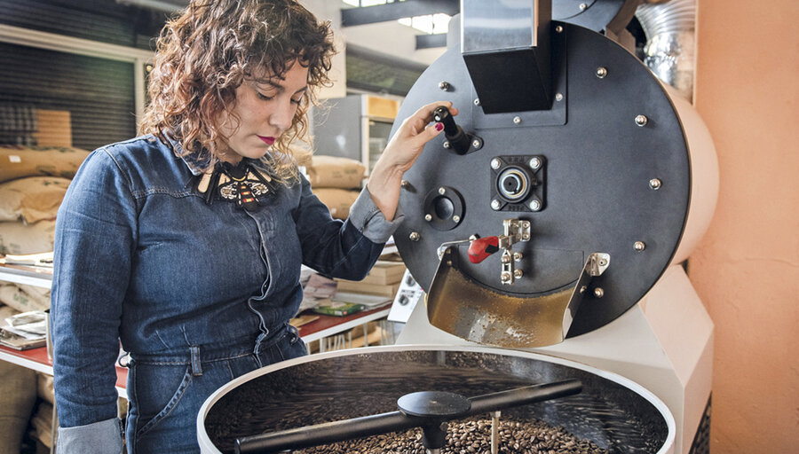 imagen de Tostadoras y baristas, las mujeres del café