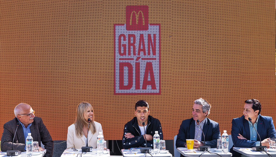 imagen de Con Luis Suárez como emblema, se presentó una nueva edición del McDía Feliz