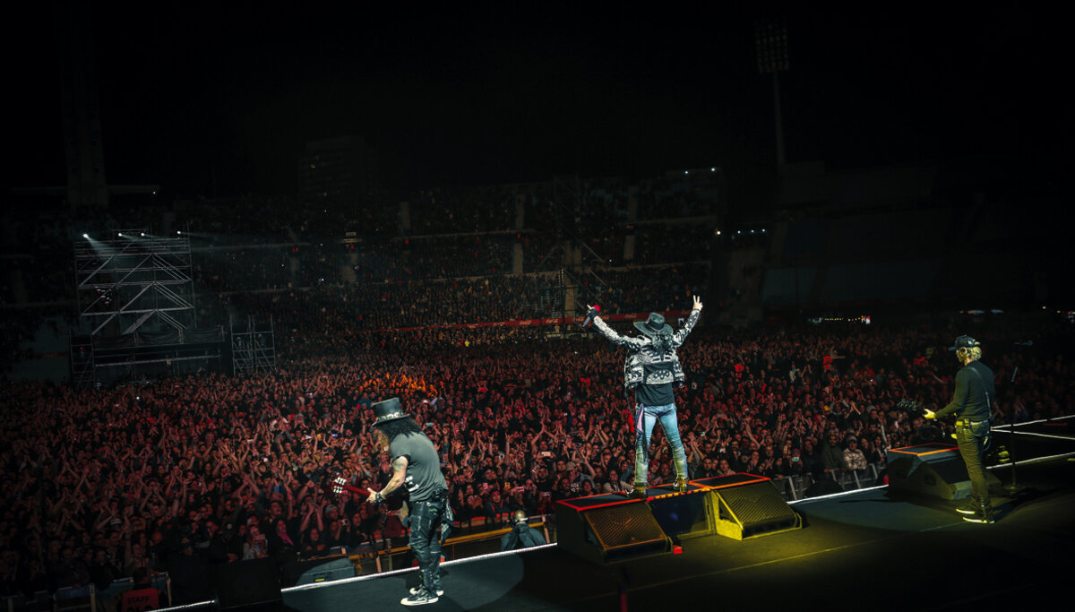 imagen de Guns N’ Roses en Montevideo: un recital, miles de  reencuentros