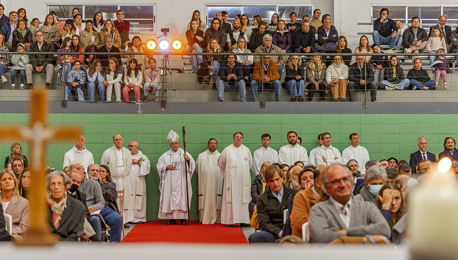 imagen de La misa abierta con la que se conmemoraron los 50 años del milagro de Los Andes
