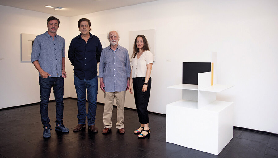 imagen de El artista argentino César Paternosto presentó por primera vez sus obras en Uruguay 