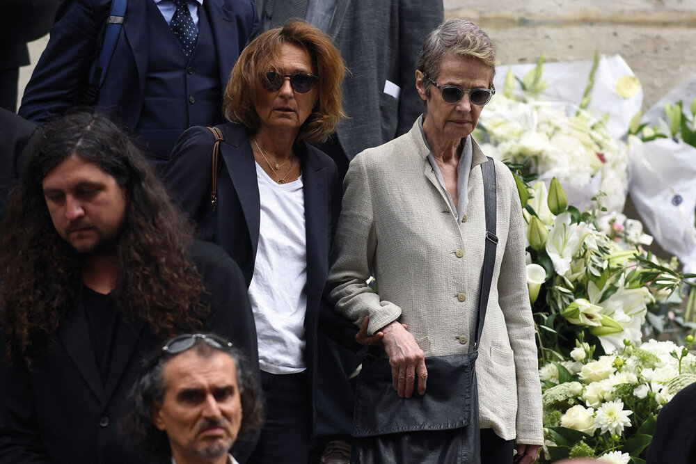 Charlotte Rampling estuvo entre la lista de invitados a la ceremonia fúnebre. Foto: Julien de Rosa, AFP