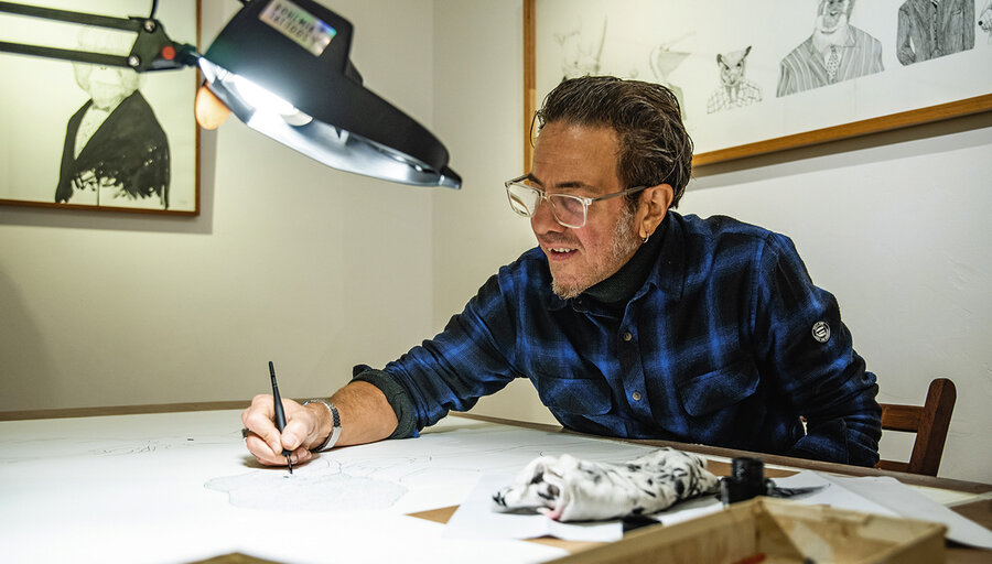 imagen de El cantante y artista Pedro Dalton dibujó en vivo con tinta china en la Fundación Iturria