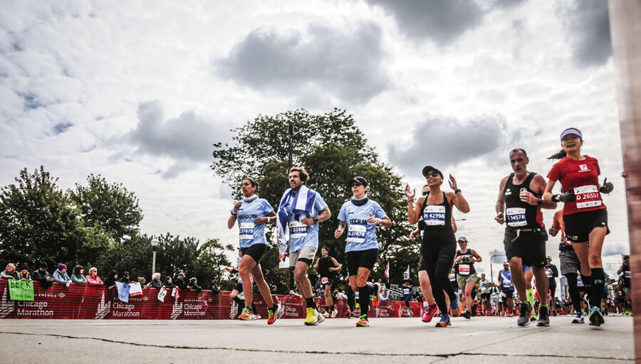 imagen de Tres hermanos uruguayos completaron la maratón de Chicago