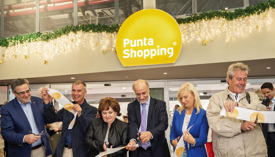 imagen de Punta Shopping reabrió sus puertas ampliado y con una ambientación renovada