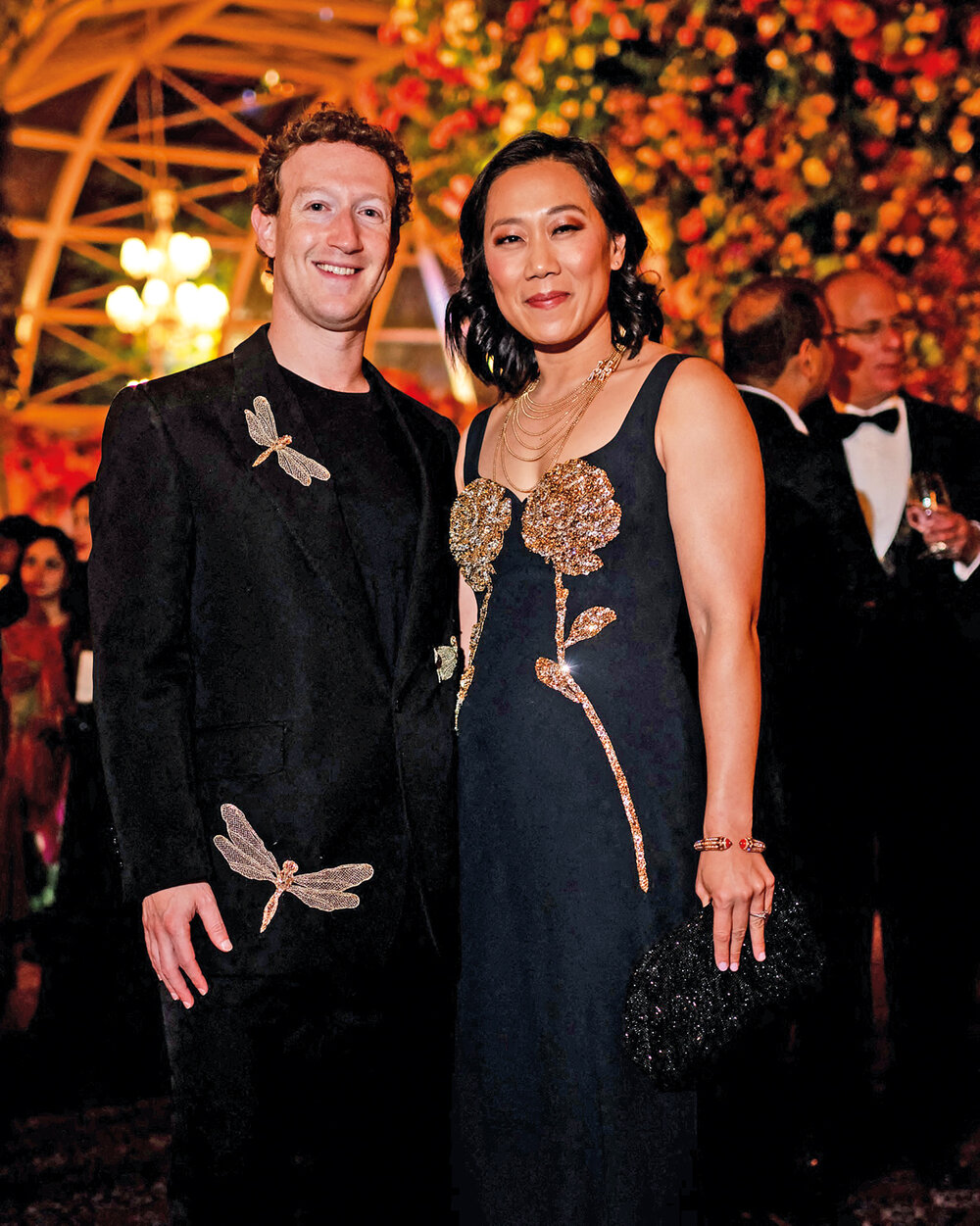 El jefe de Meta Mark Zuckerberg junto a su esposa Priscilla Chan. AFP 