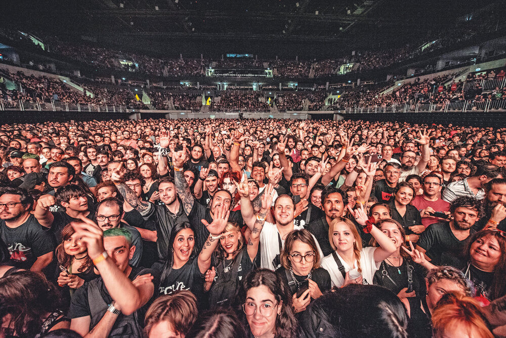 The Cure en el Antel Arena, más que un recital fue un evento esperado por toda una generación de rockeros uruguayos. Foto: Mauricio Rodríguez