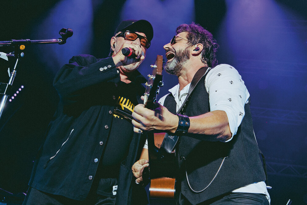 <em>León Grieco cantó con Iván Noble la canción Hasta estallar en uno de los conciertos de la gira del año pasado. </em>